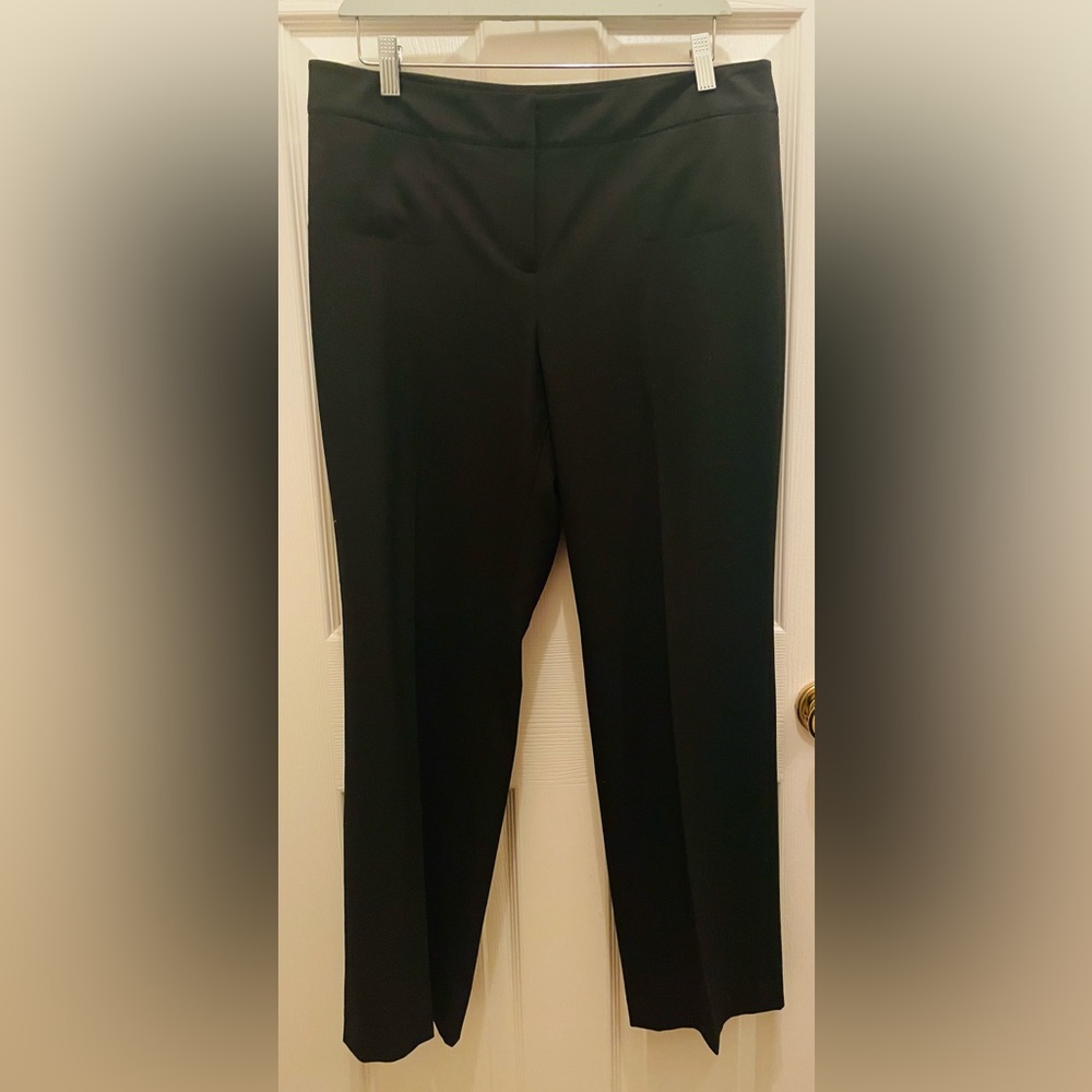 Petite Talbots Black Stretch slacks